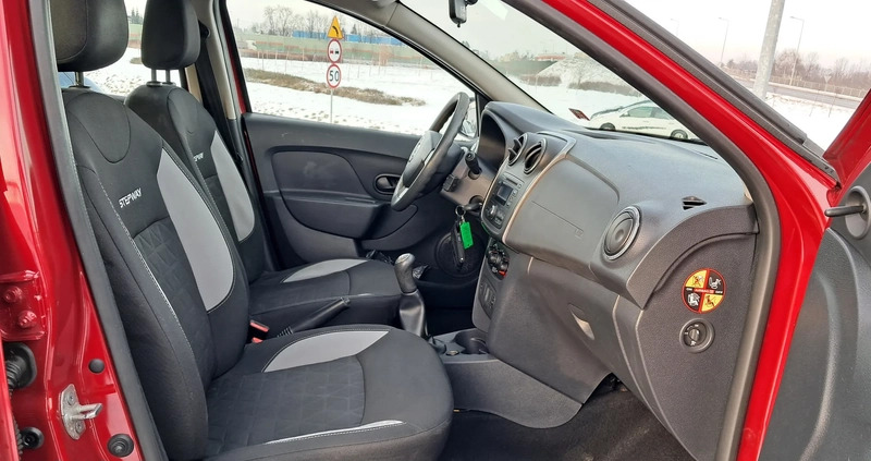 Dacia Sandero Stepway cena 28900 przebieg: 173000, rok produkcji 2015 z Wejherowo małe 106